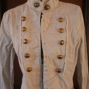 Cute military khaki jacket, double breasted buttons, crop style.